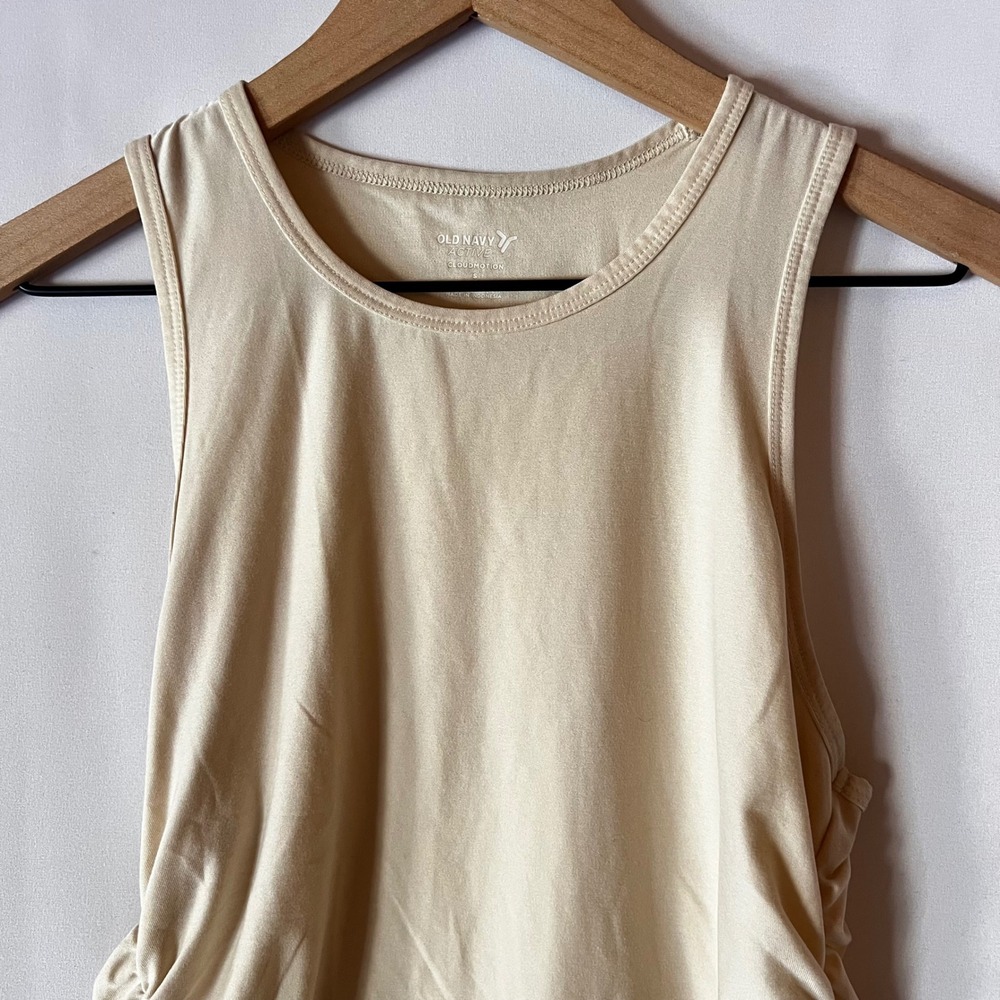Old Navy CloudMotion Active Tank Small Cream Ruched Side Sleeveless Yoga Top - Picture 3 of 5